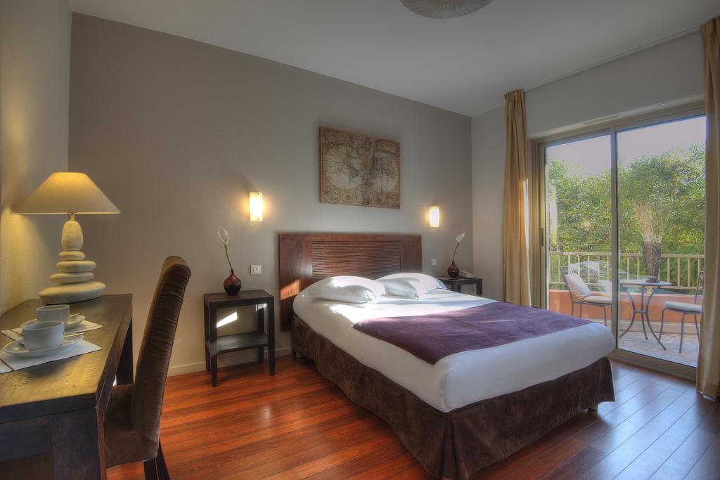 Anis Hotel Nice Bagian luar foto