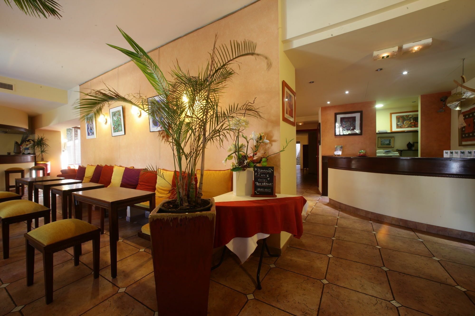 Anis Hotel Nice Bagian luar foto