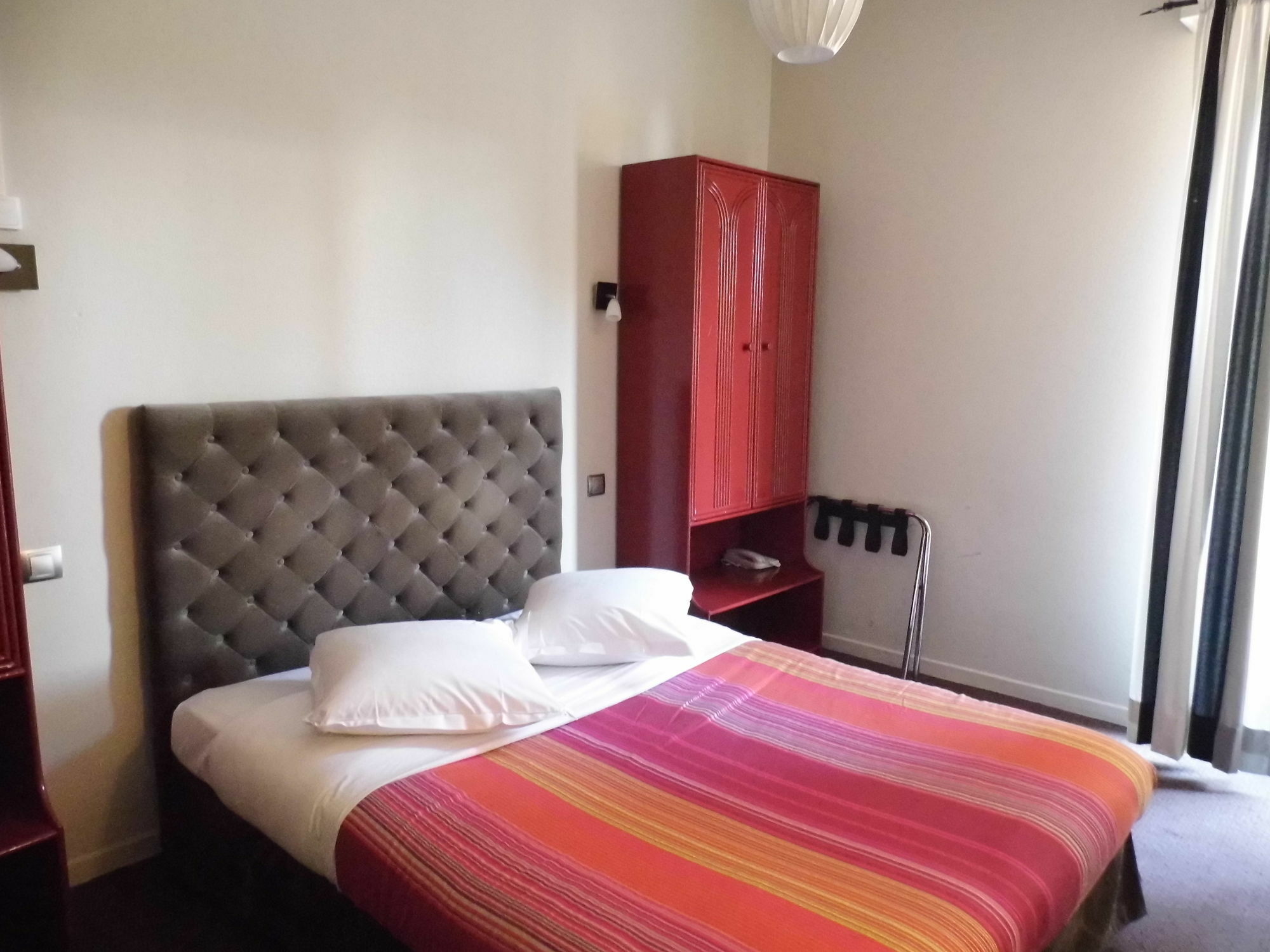 Anis Hotel Nice Bagian luar foto